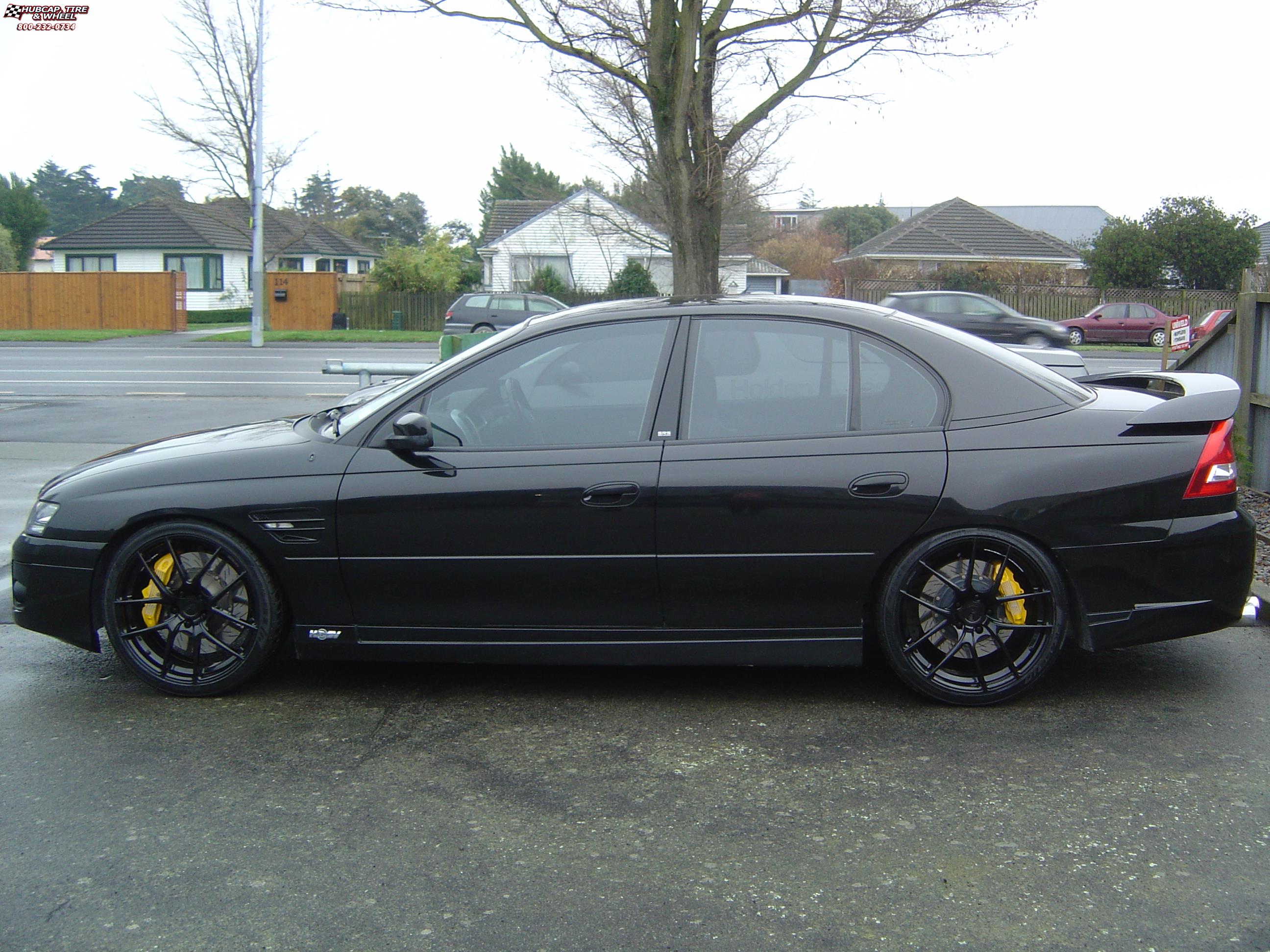 vehicle gallery/holden vz clubsport niche targa 20x85  Gloss Black wheels and rims